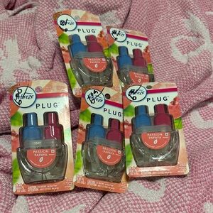 Febreze Plug Refills - Passion Papaya Red and Blue